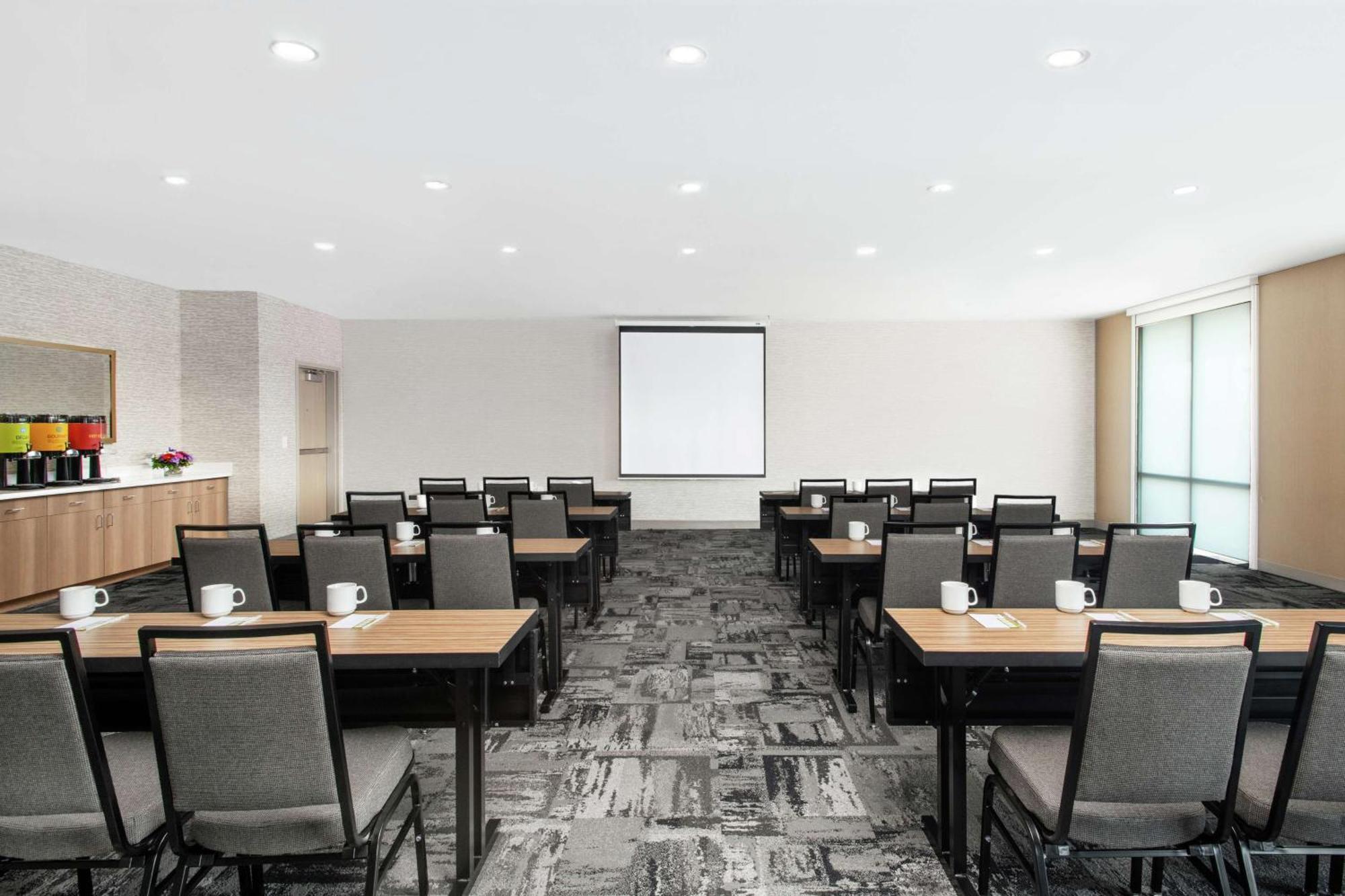 Home2 By Hilton Long Island Brookhaven Hotel 3*